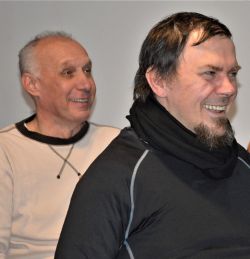 Literarna čajanka izpod peresa pisateljice Ksenije Trs in moderatorja večera, Staneta Kocutarja