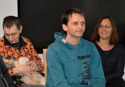 Literarna čajanka izpod peresa pisateljice Ksenije Trs in moderatorja večera, Staneta Kocutarja